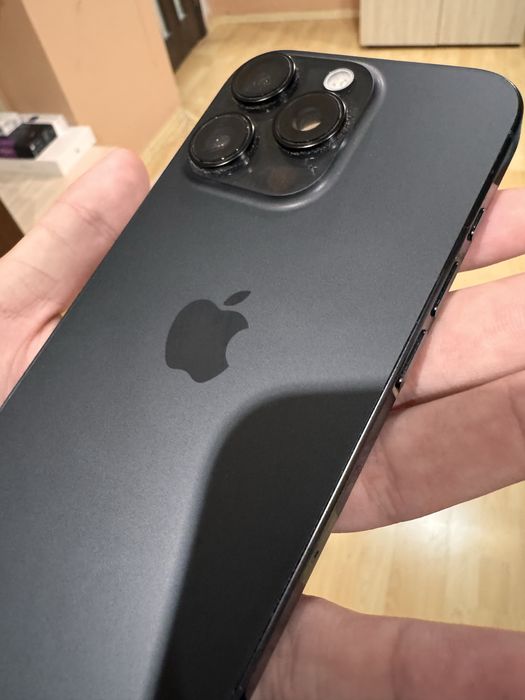iPhone 16 Pro