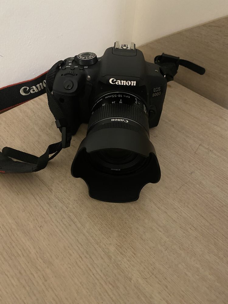 Canon 800d + 18-55mm обектив