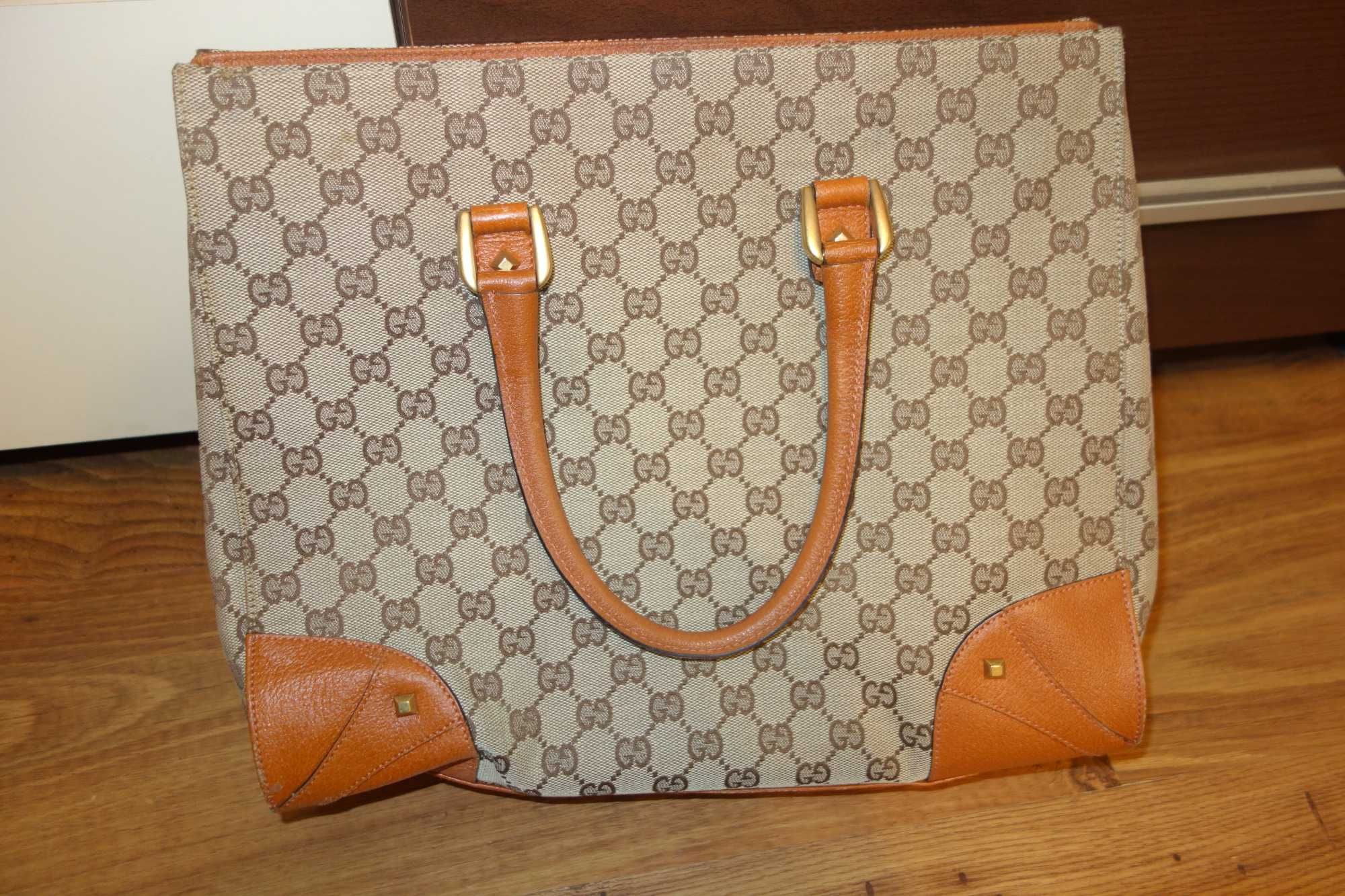 Geantă Gucci, Originala,  Stare foarte buna