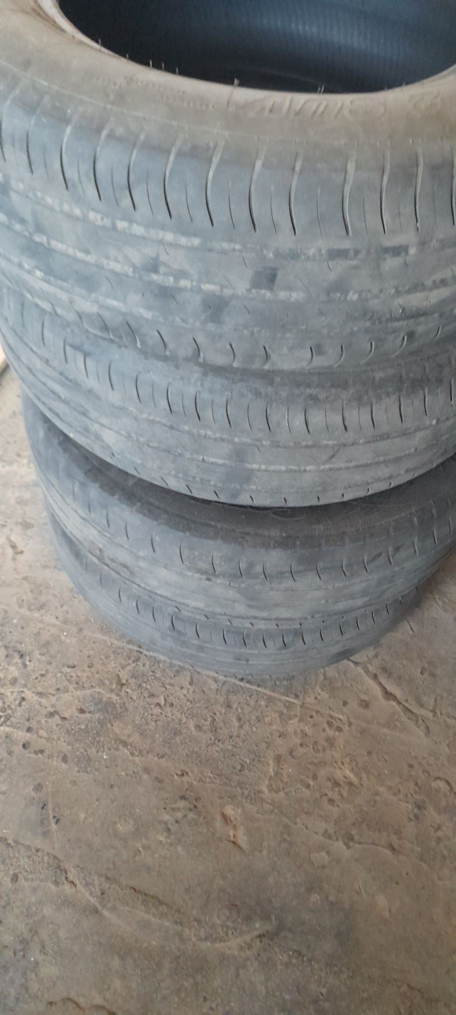 Продам шины 205/70/15