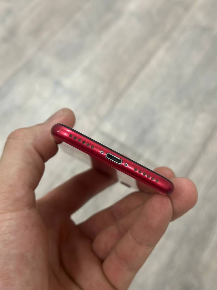 Iphone se срочно