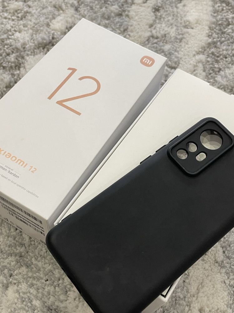 Продавам Xiaomi 12 Gray