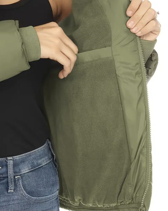 Geaca de iarna, noua, cu eticheta, de iarna