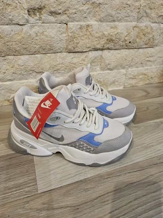 Дамски маратонки