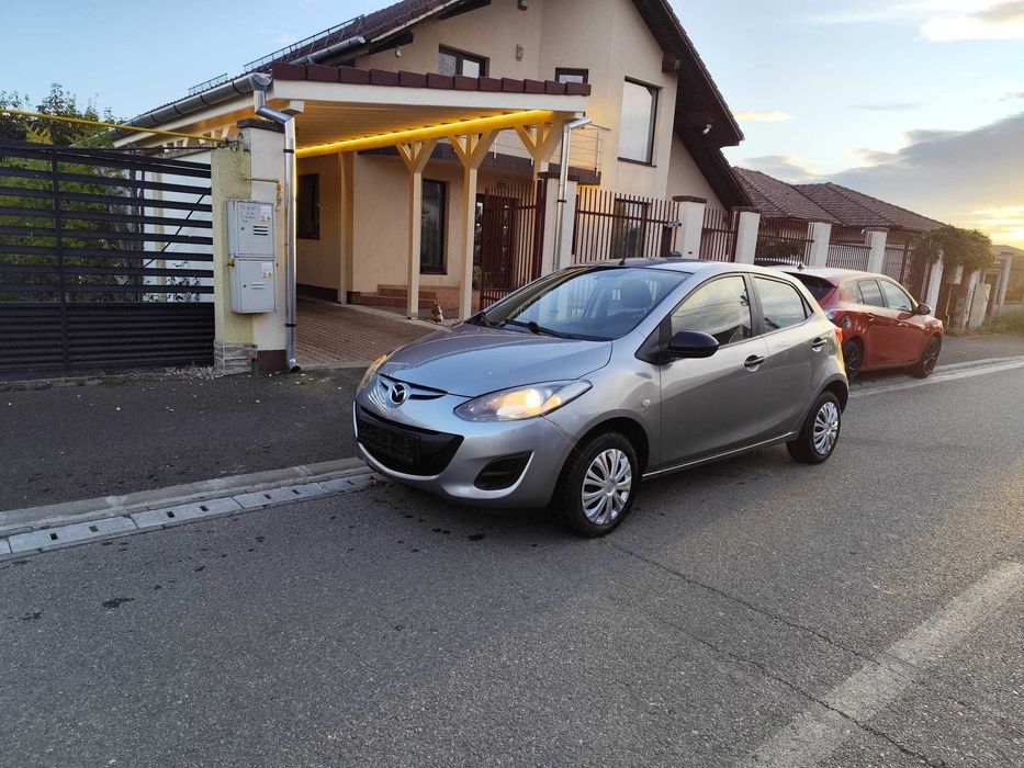 Mazda 2 1.4 Benzina 2012 Euro 5