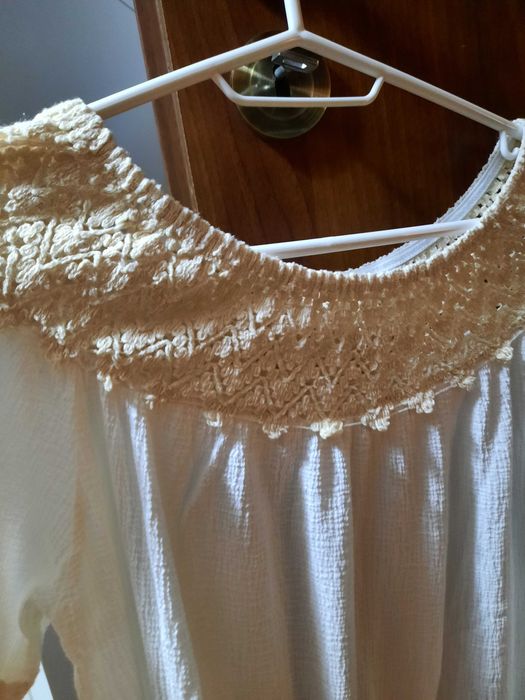 Vand bluza noua, marime universala