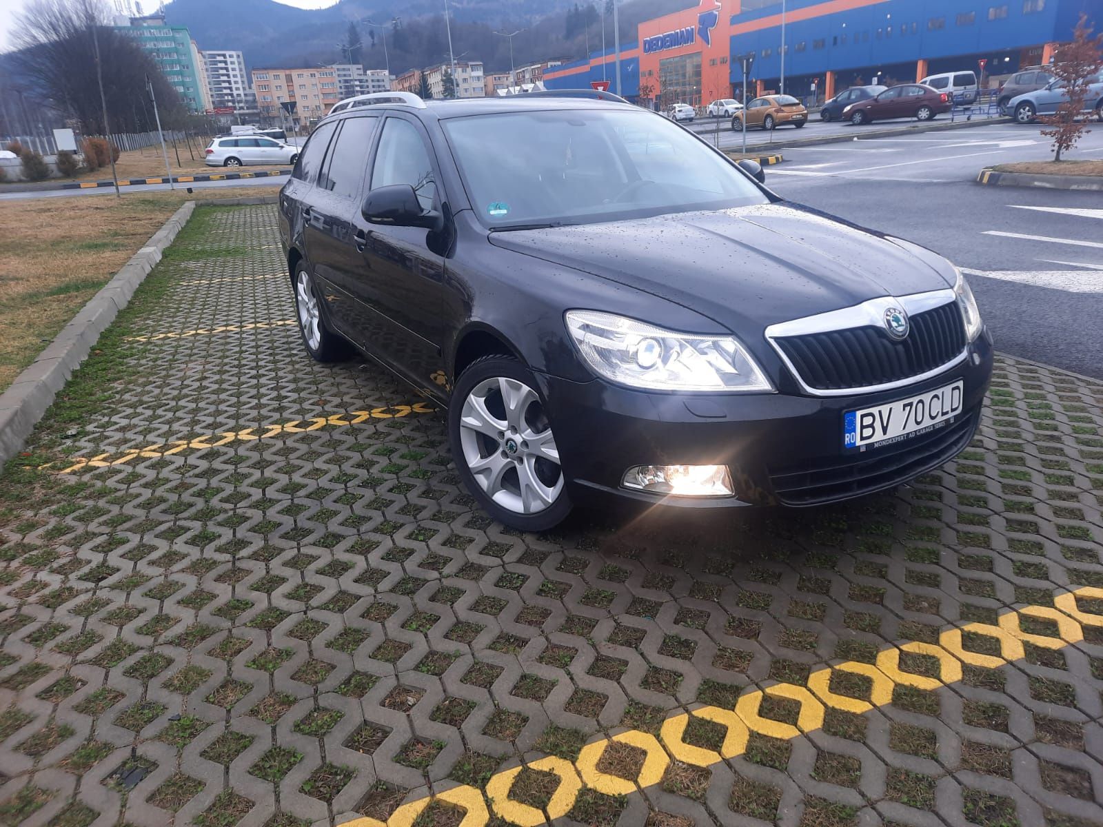 Skoda Octavia facelift full