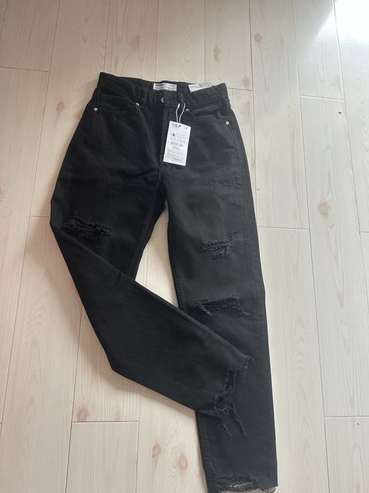 Blugi mom fit Bershka 34
