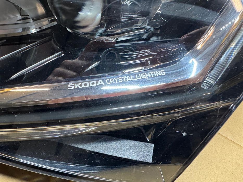 Far stanga complet Skoda Superb 3 FACELIFT FULL LED 2019-2024