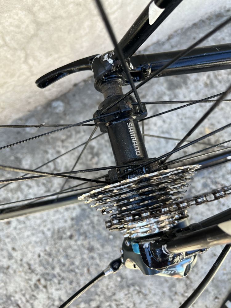Cube Peloton RFR – cursieră sportivă cu grup Shimano Tiagra