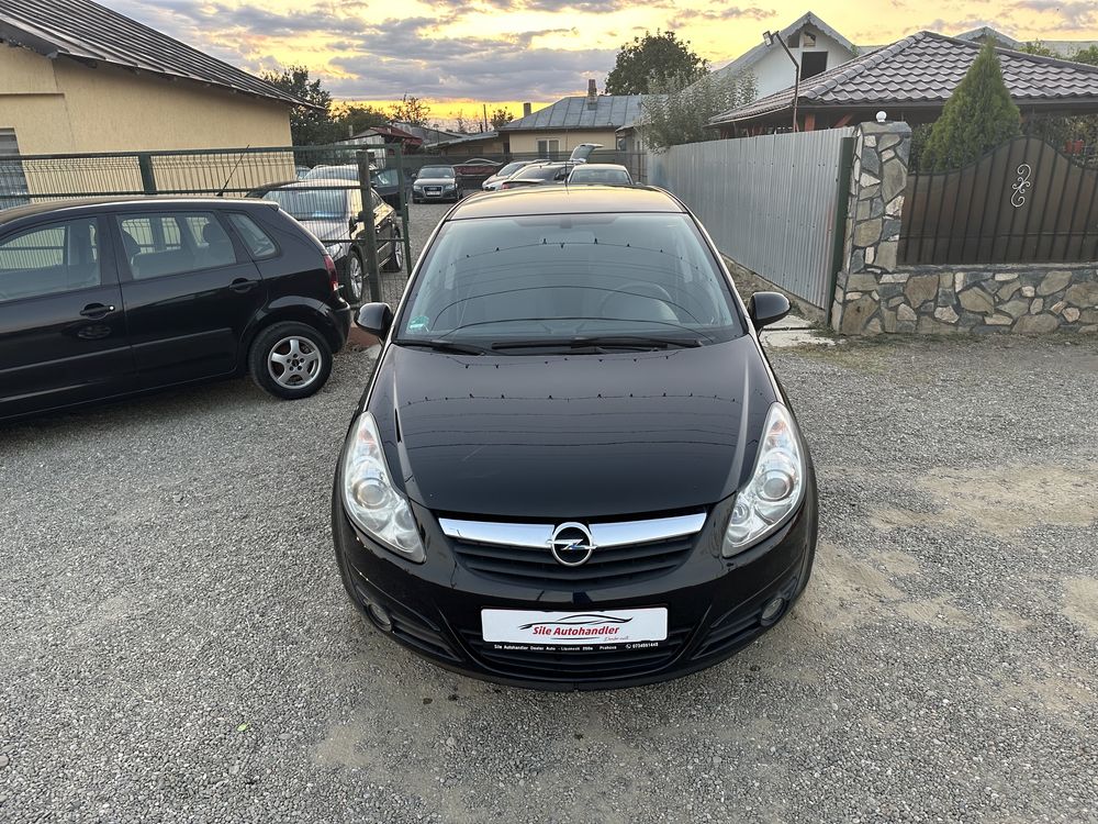 Opel Corsa 90.000km!! 1.2 benzina 2009*Rate/avans zero