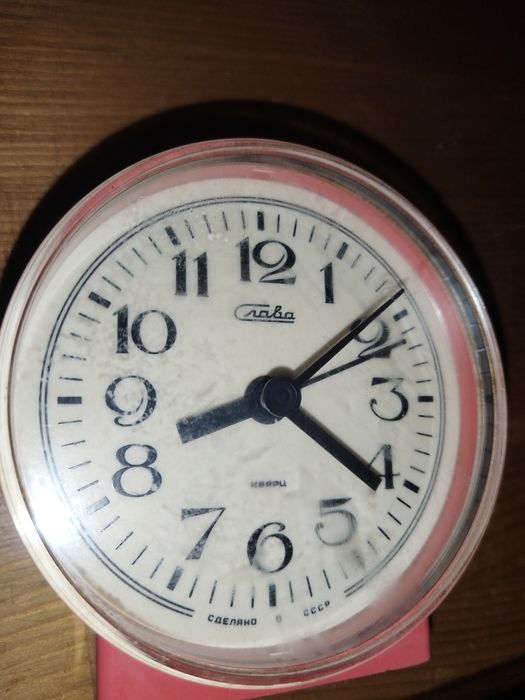 Ceas vechi  ani 80 cccp