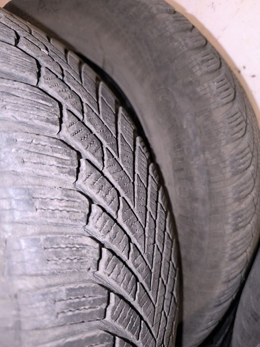 Зимни гуми Continental winter contact TS860 205/60/16