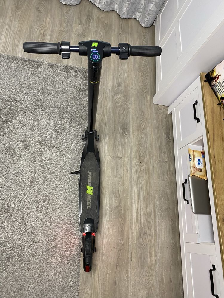 Trotineta FreeWheel Rider W6