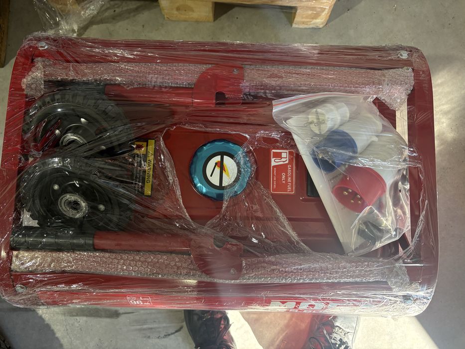 Generator curent 5,5 kw Nou