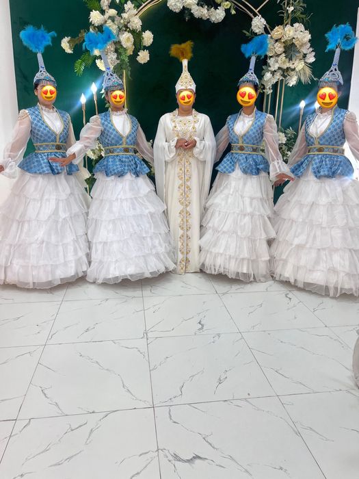 Танцевальные костюмы