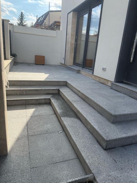 Granit marmura travertin mobilier, gradina scari trepte montaj