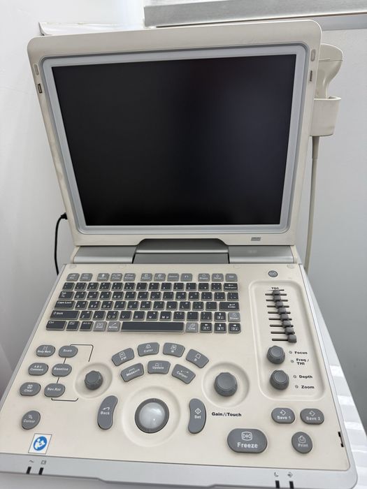 Ecograf Mindray color, portabil