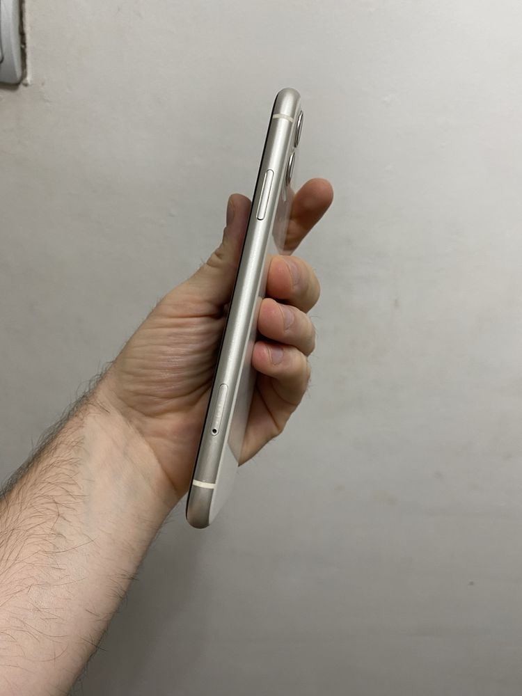 Vand iphone 11 fullbox