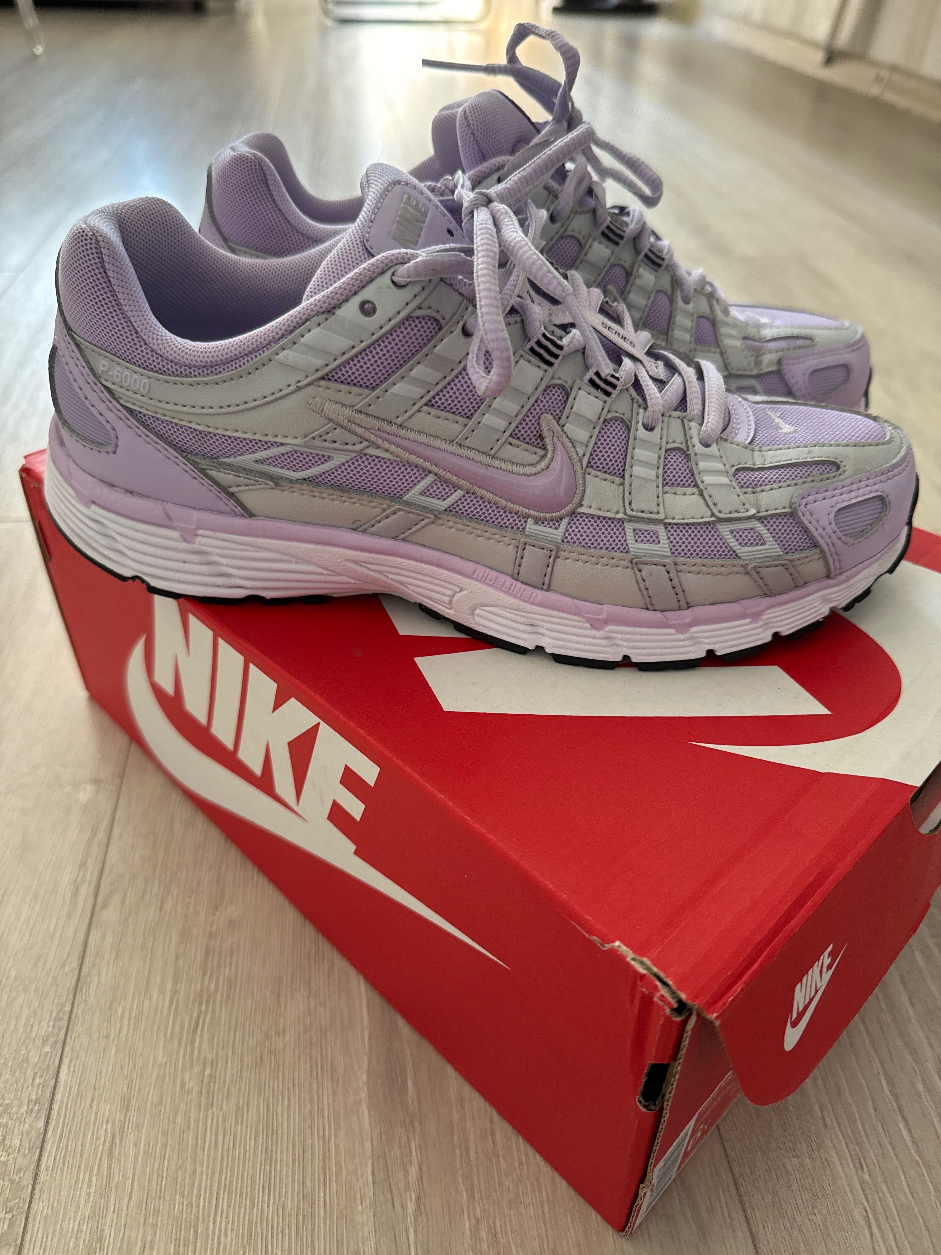 Дамски маратонки Nike p-6000