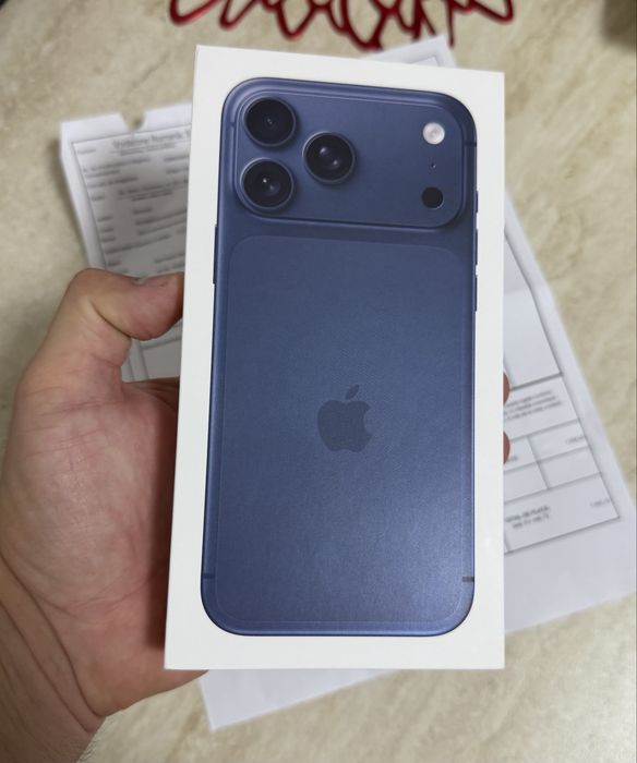 iPhone 17 Pro Max 5G, 256GB, Deep Blue
