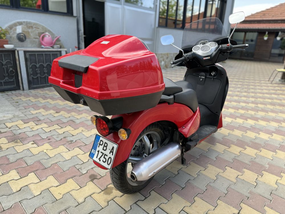 Aprilia Scarabeo 125 GT