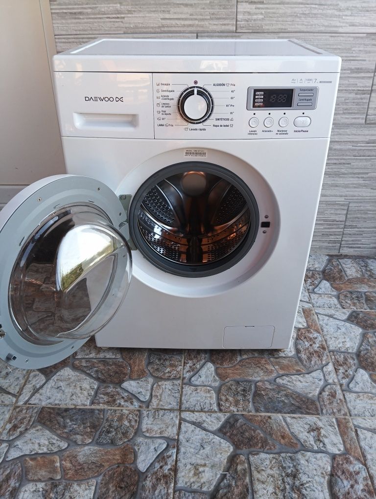 Пералня Daewoo 7
