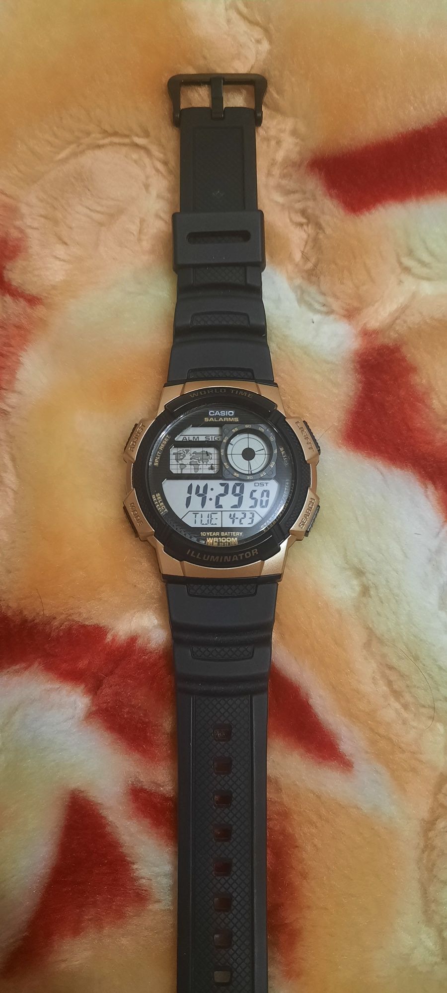 Соат сотилади casio