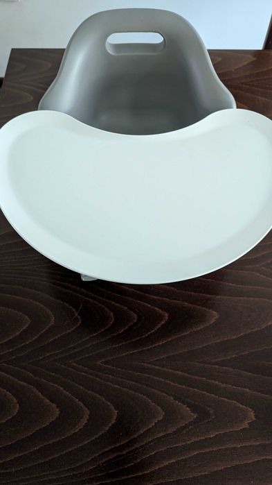 Upseat столче за хранене