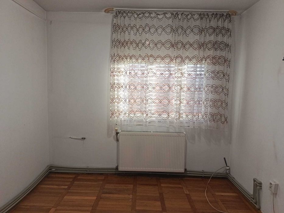 Apartament 2 camere zona 500  Micalaca