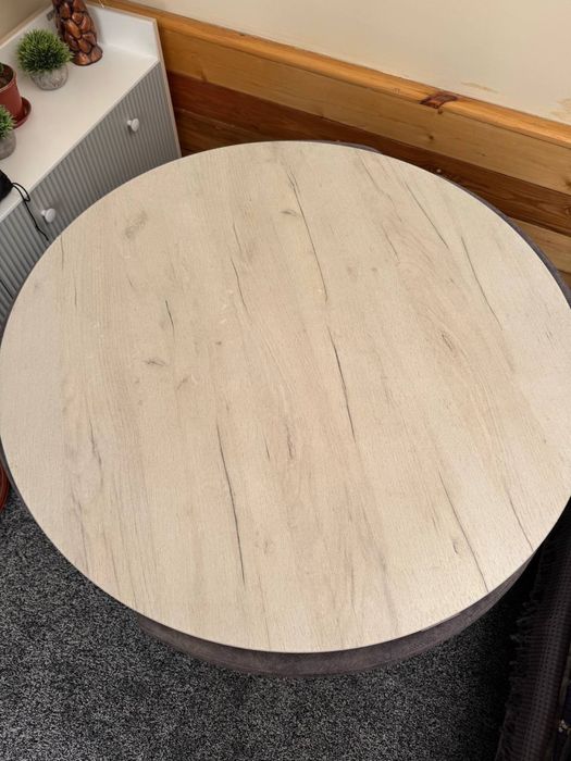 Продам стол со стульями Аико