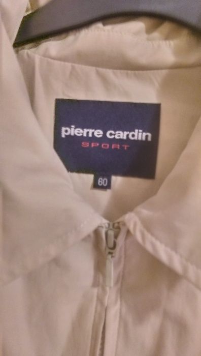 Geaca barbateasca Pierre Cardin Originala 100 % noua Madrid - Spania