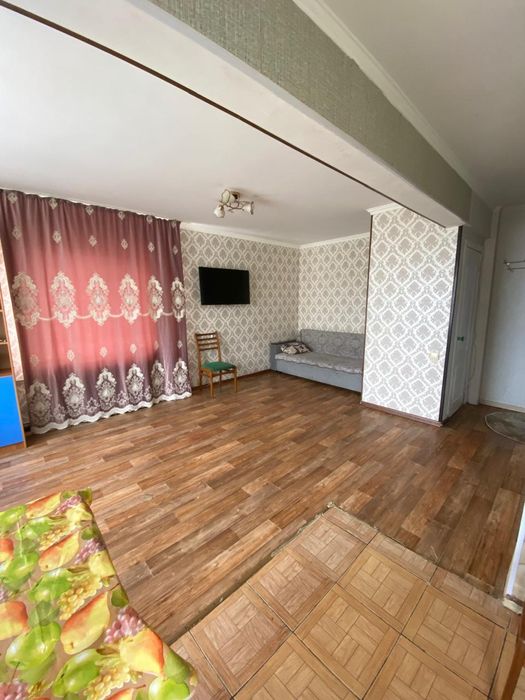 Продам кв во втором микрорайоне, 23 дом, 4 этаж