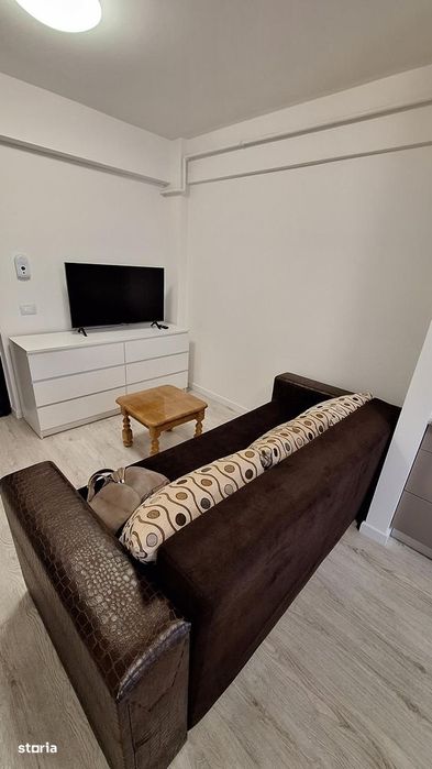 2 camere visan bucium bloc nou 320 euro