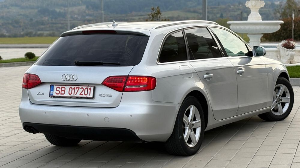 Audi A4 B8 2.0Tdi 143Cp An 2010