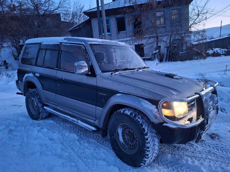 Митсубиси паджеро 2