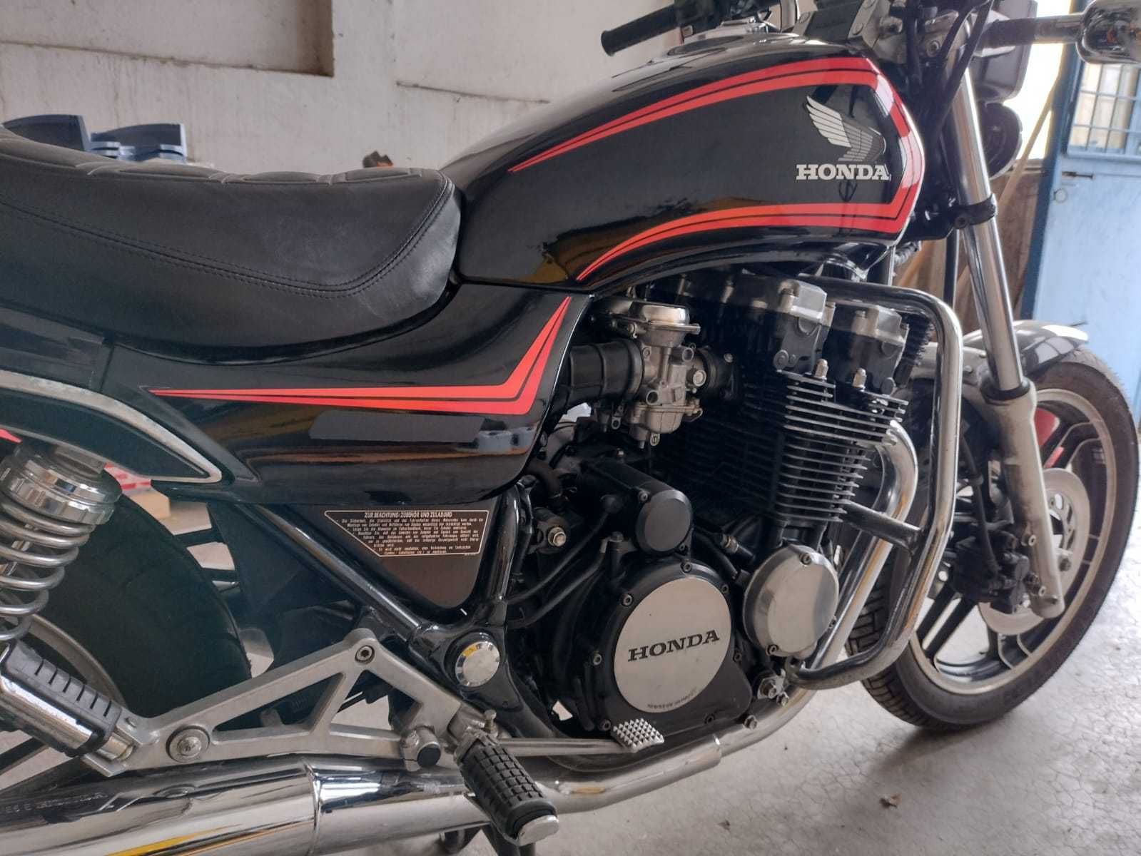 Motocicleta HONDA CBX 650E an 1984