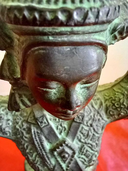 Бронзова Скулптура АПСАРА ,Кхмерска Камбоджа 19 Век