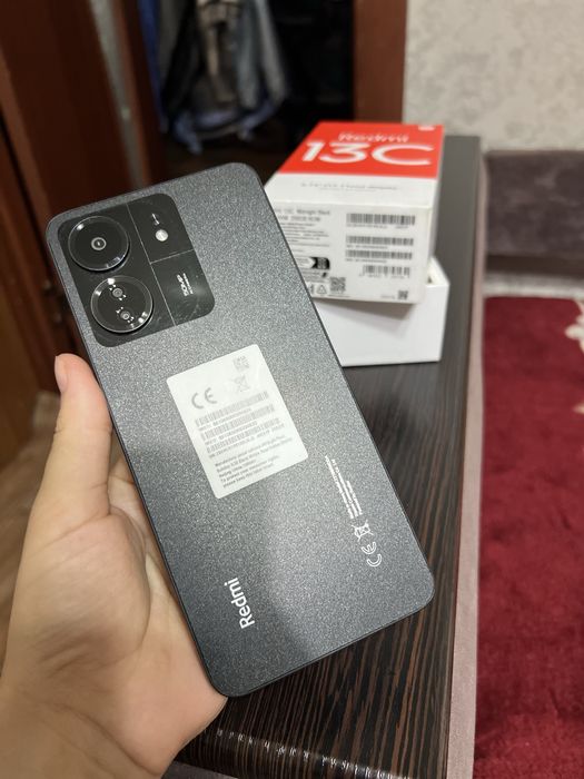 Продам смартфон Redmi 13C