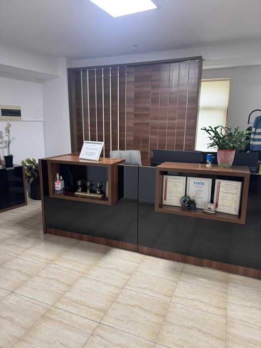 De inchiriat Spatiu comercial/birouri etaj 1- zona Piata Ovidiu
