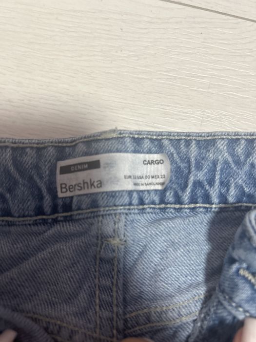 дънки bershka