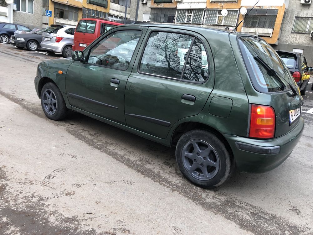 Нисан Микра К11 ;1,3 бензин