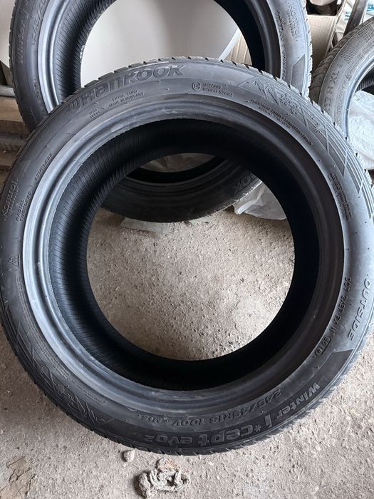 Зимни гуми Hankook I cept Evo 245/45/18