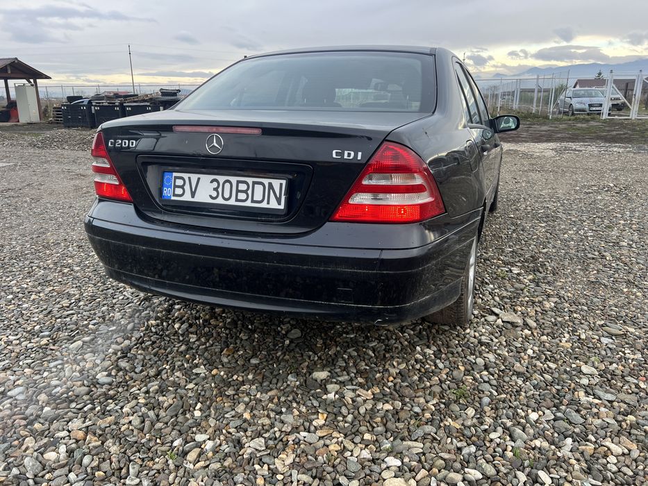 Vand Mercedes-Benz c200
