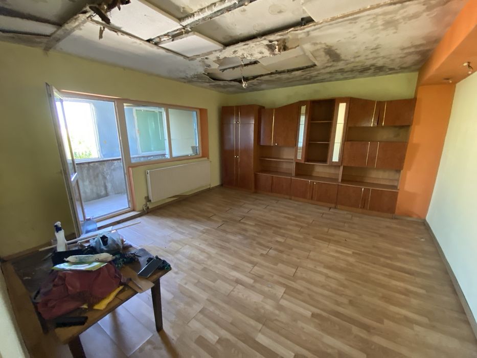 Vând apartament 2 camere