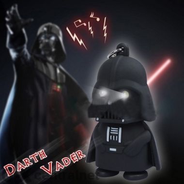 ключодържател Darth Vader с Led светлини и звук