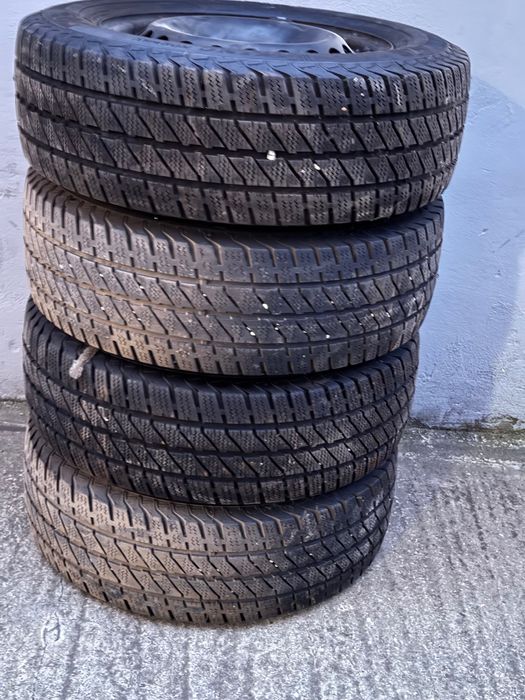 Roti/Jante/Anvelope iarna 215/55 R16C VW/T6/T5/T4/Caravelle
