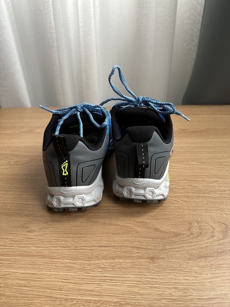 Inov-8 parkclaw G280 marimea 42.5
