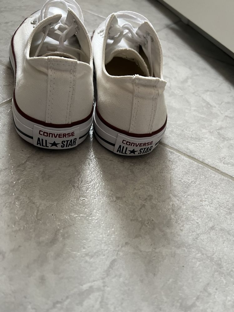 Converse Chuck Taylor All Star 43