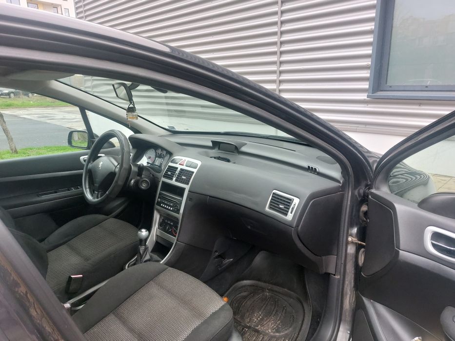 Пежо 307 1,6 бензин